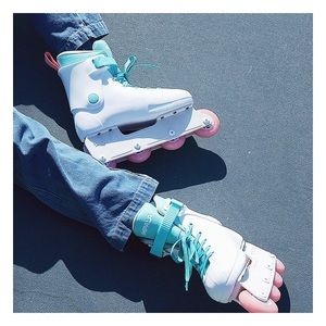 Size 6 Impala Inline Skates